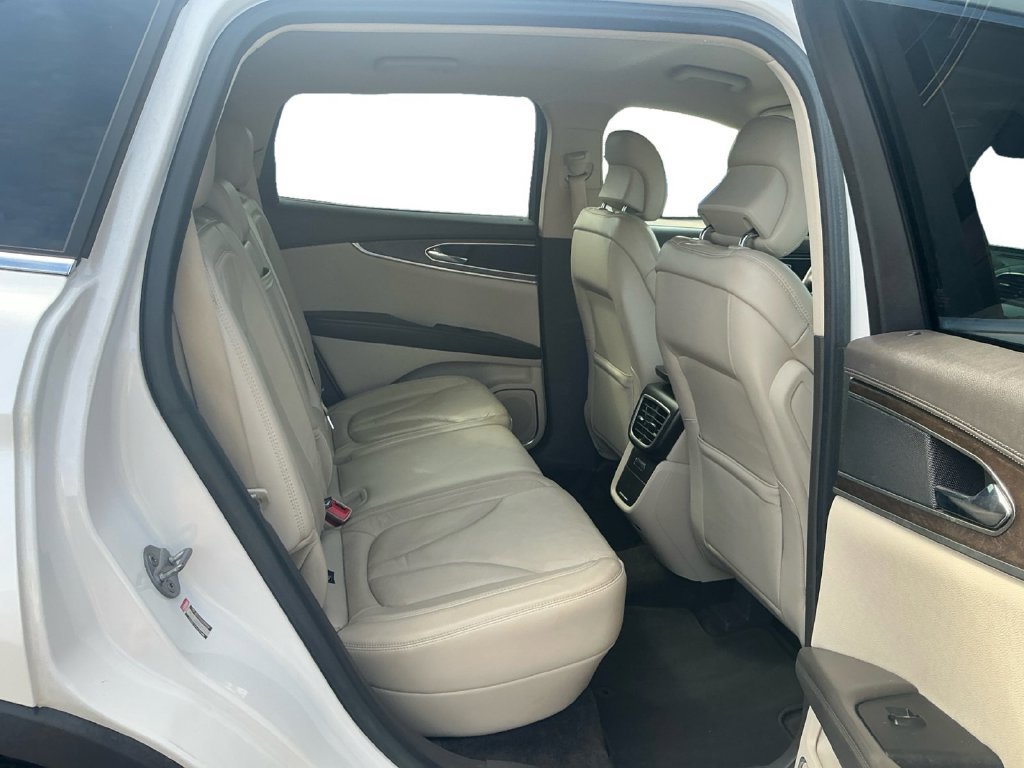 Used 2016 Lincoln MKX Select w/ Select Plus Package FWD image 23