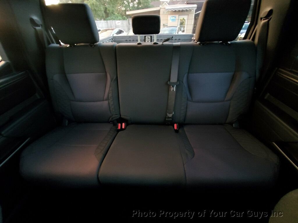 Used 2025 Toyota Tundra SR5 image 33