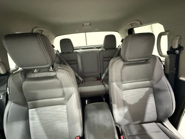 Used 2023 Nissan Frontier SV image 28