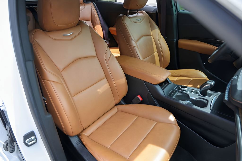 Used 2019 Cadillac XT4 Sport FWD image 34