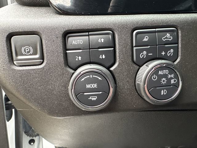 Used 2024 Chevrolet Silverado 1500 RST image 25