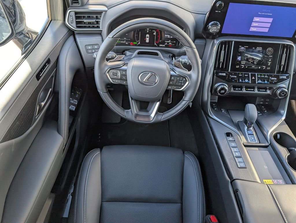 New 2025 Lexus LX 700h Luxury AWD/4WD image 8