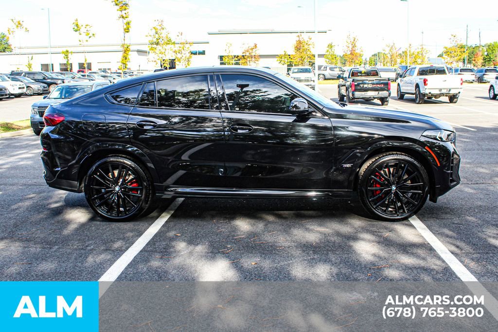 Used 2025 BMW X6 M60i image 9