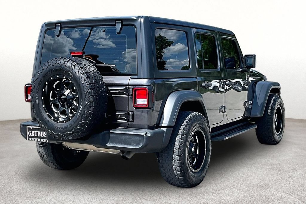 Used 2018 Jeep Wrangler Unlimited Sport S AWD/4WD image 2
