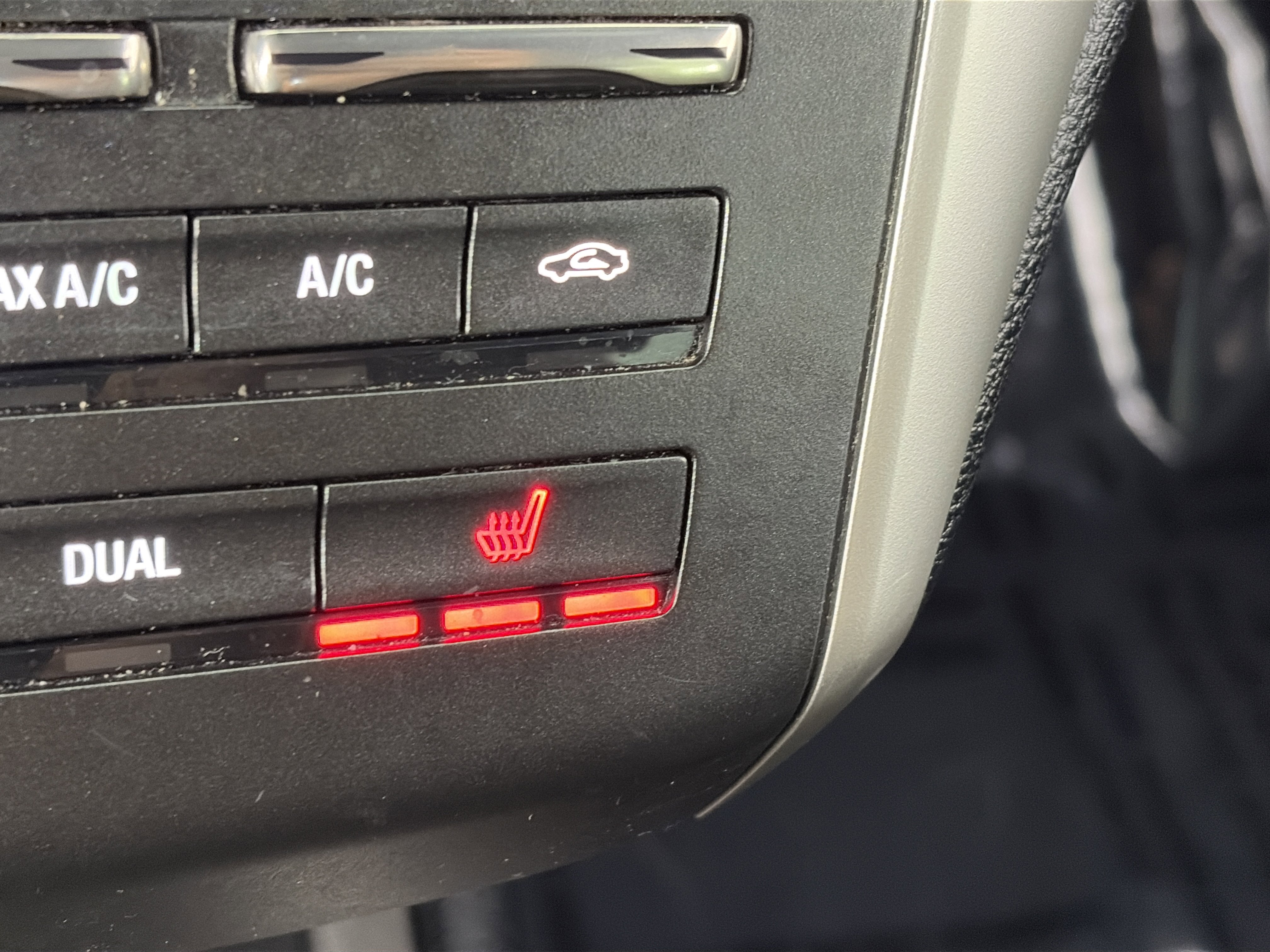 Used 2017 Lincoln MKC Select w/ Select Plus Package FWD image 26