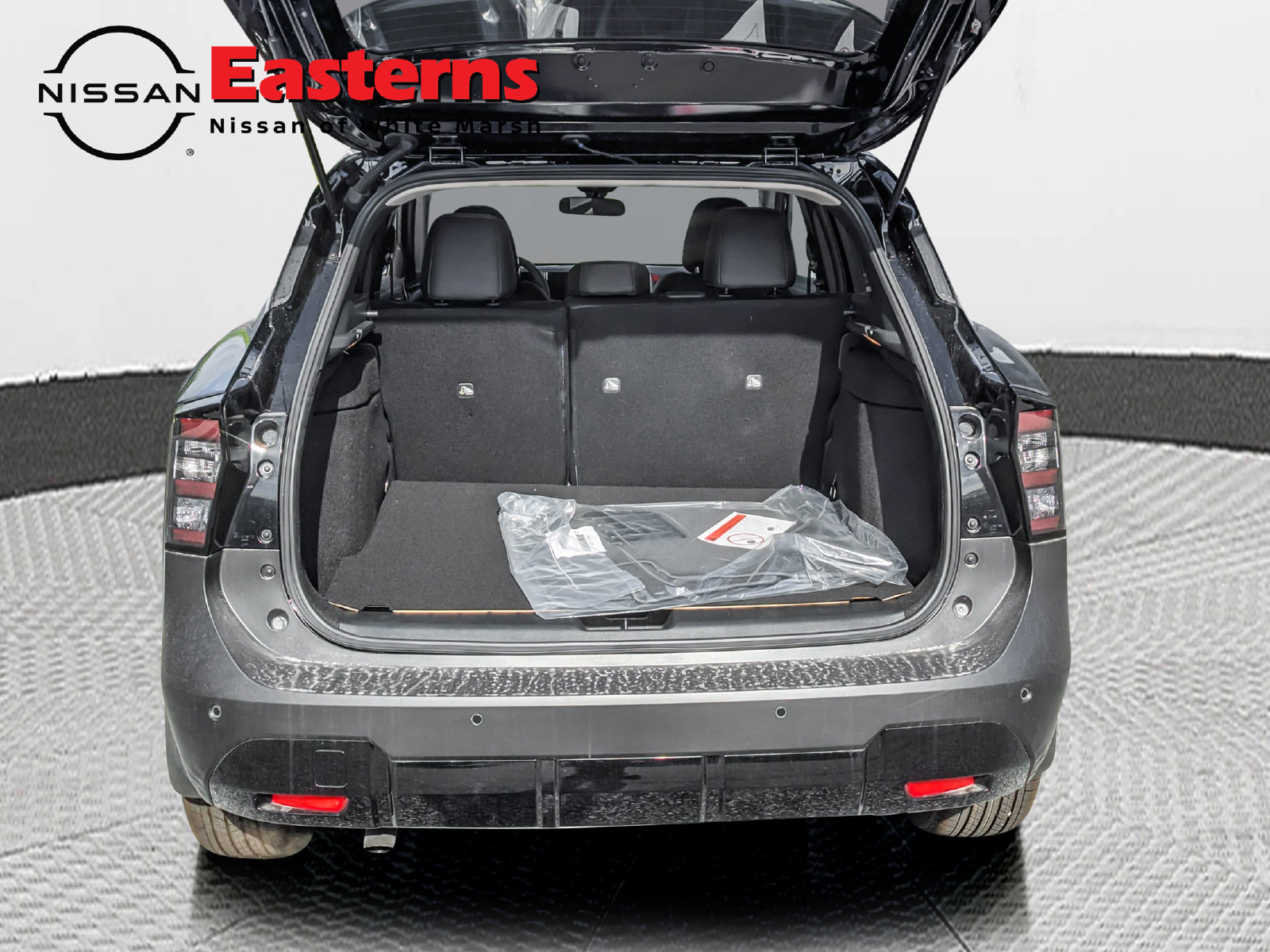 New 2027 Nissan Kicks SR AWD/4WD image 10