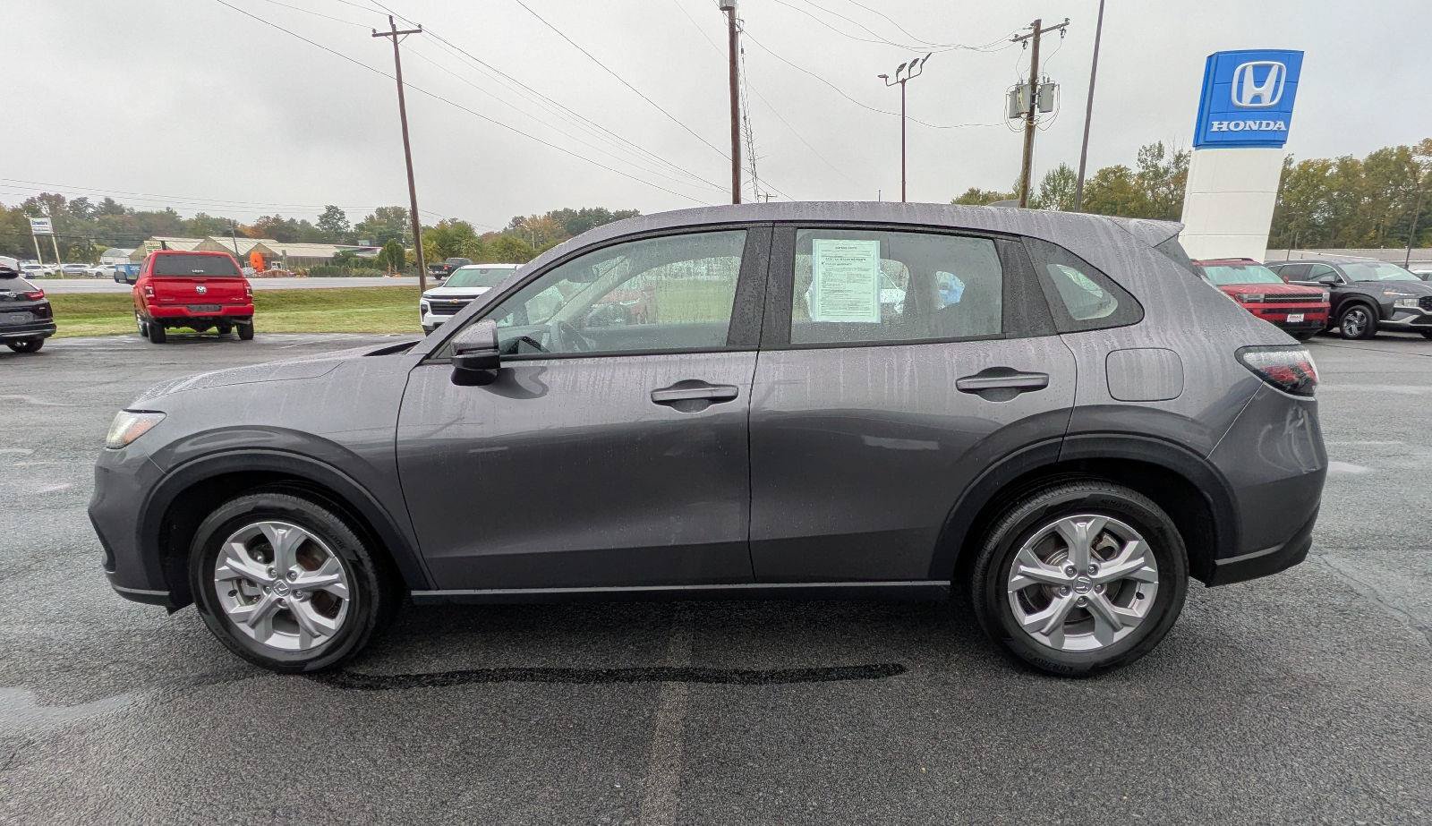 Certified 2024 Honda HR-V LX image 6