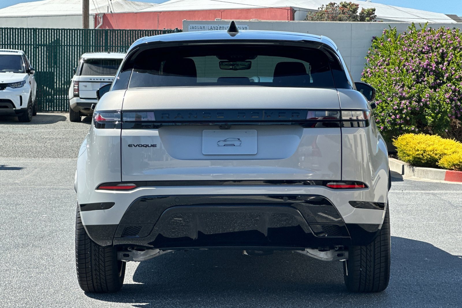 New 2026 Land Rover Range Rover Evoque Dynamic SE image 4
