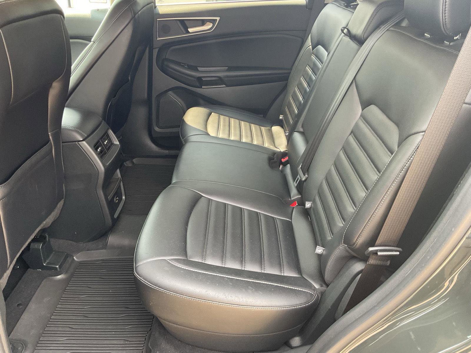 Used 2022 Ford Edge SEL image 23