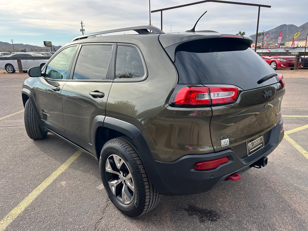 Used 2015 Jeep Cherokee Trailhawk w/ Comfort/Convenience Group image 3