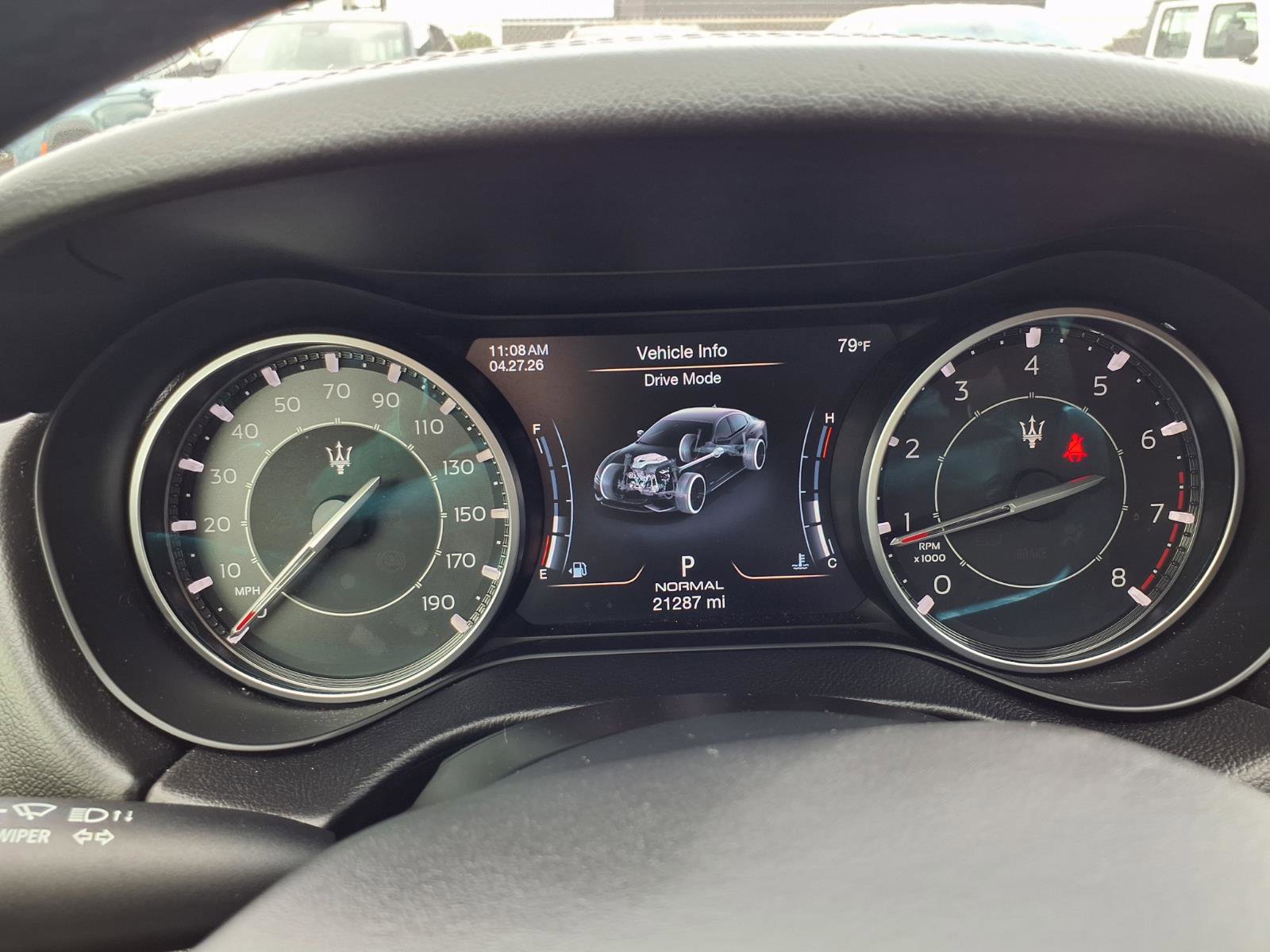 Used 2022 Maserati Ghibli Modena RWD image 17