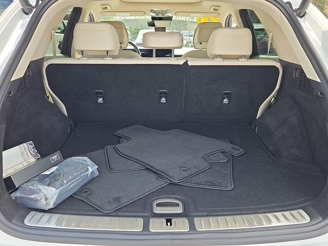 Used 2026 Genesis GV70 2.5T Select image 17