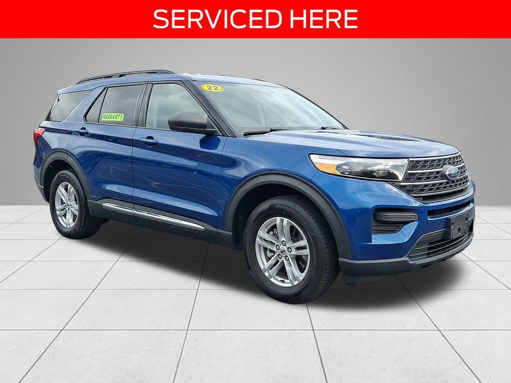 Used 2022 Ford Explorer XLT image 3