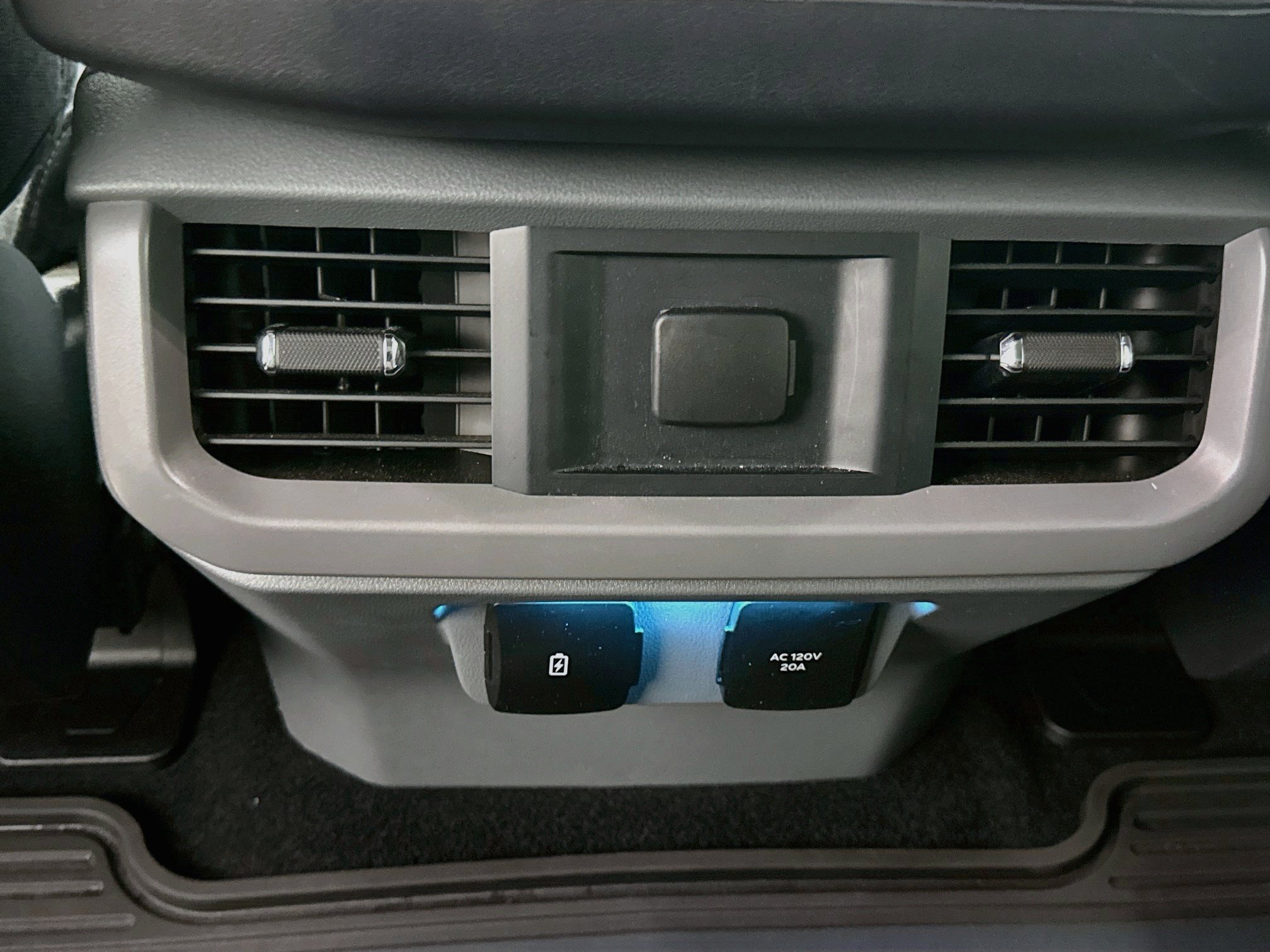 Used 2024 Ford F150 XLT w/ Equipment Group 302A MID AWD/4WD image 25