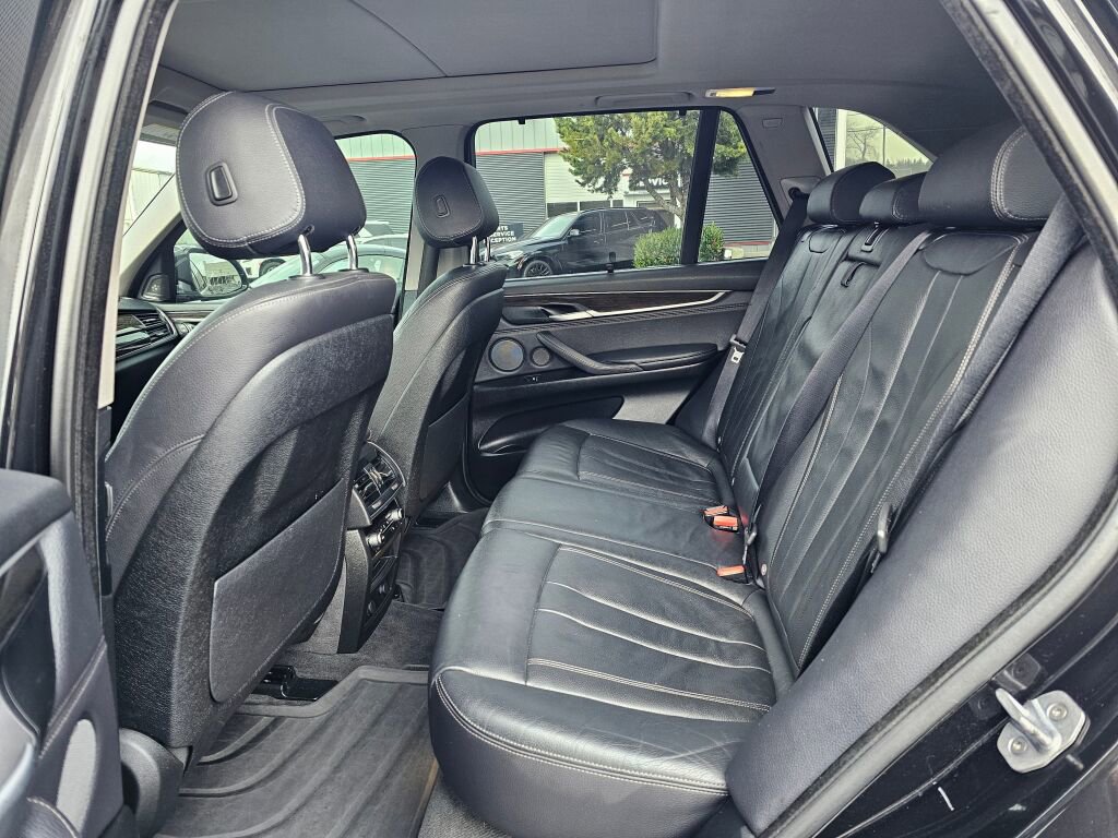 Used 2017 BMW X5 xDrive35d image 18