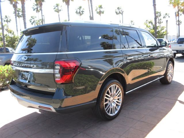 Certified 2022 Ford Expedition Max Platinum AWD/4WD image 4