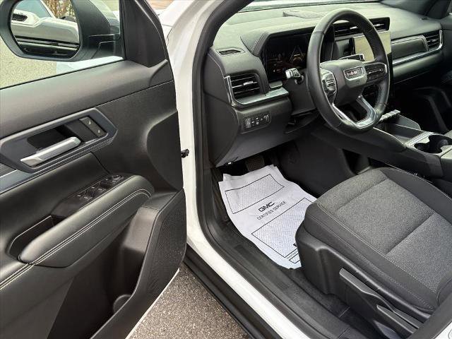 Certified 2025 GMC Terrain Elevation image 12