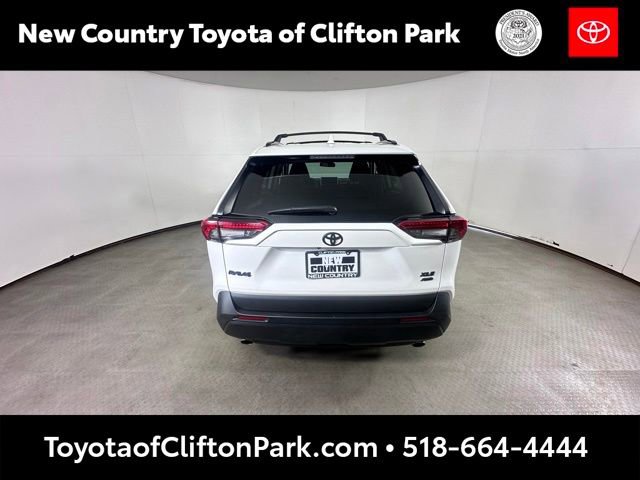 Used 2025 Toyota RAV4 XLE w/ Convenience Package AWD/4WD image 4