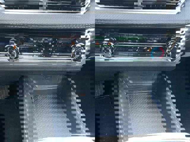 Used 2025 Chevrolet Equinox LT image 26