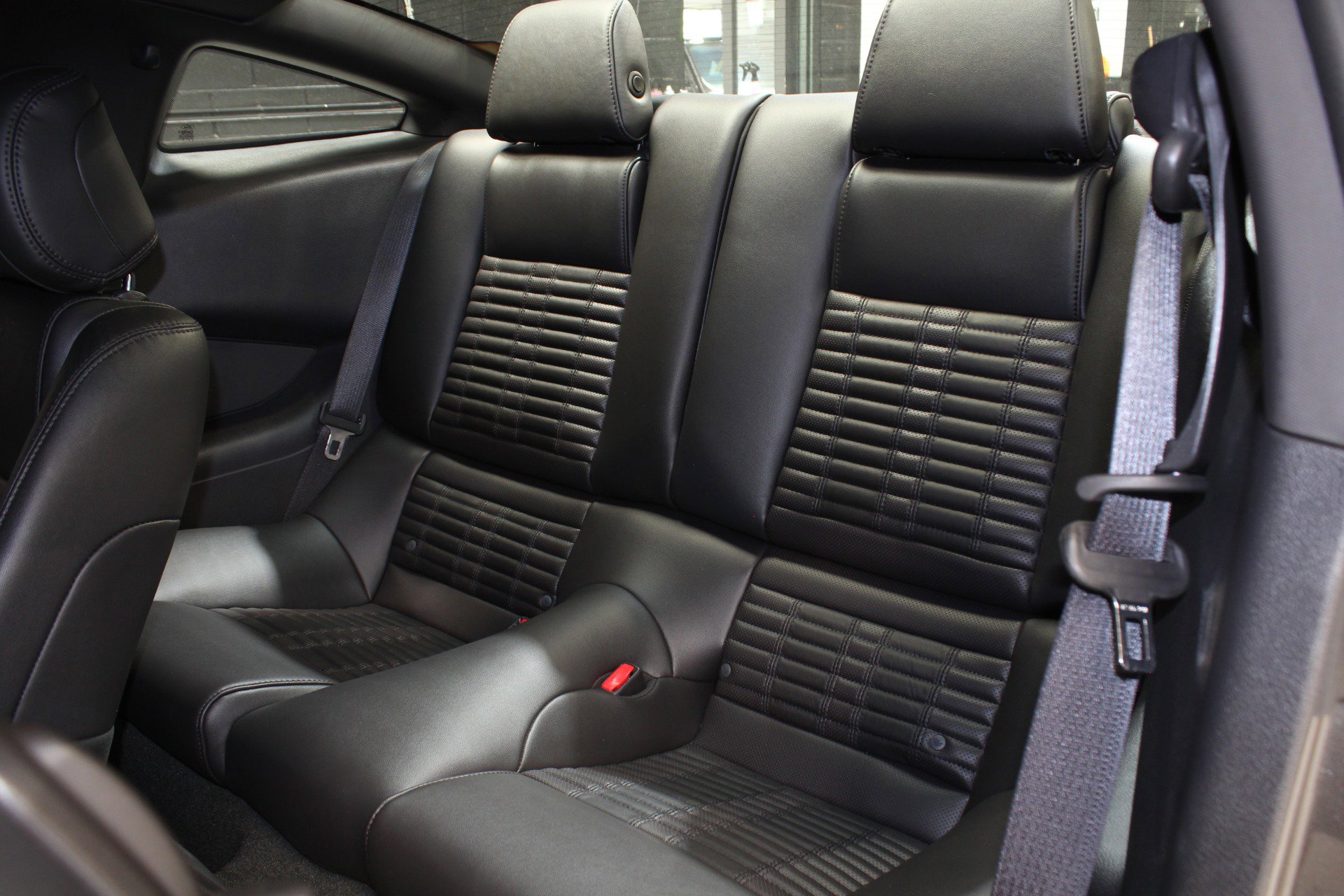 Used 2014 Ford Mustang Shelby GT500 w/ Equipment Group 821A RWD image 51
