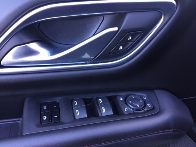 Used 2022 Chevrolet Suburban RST image 20