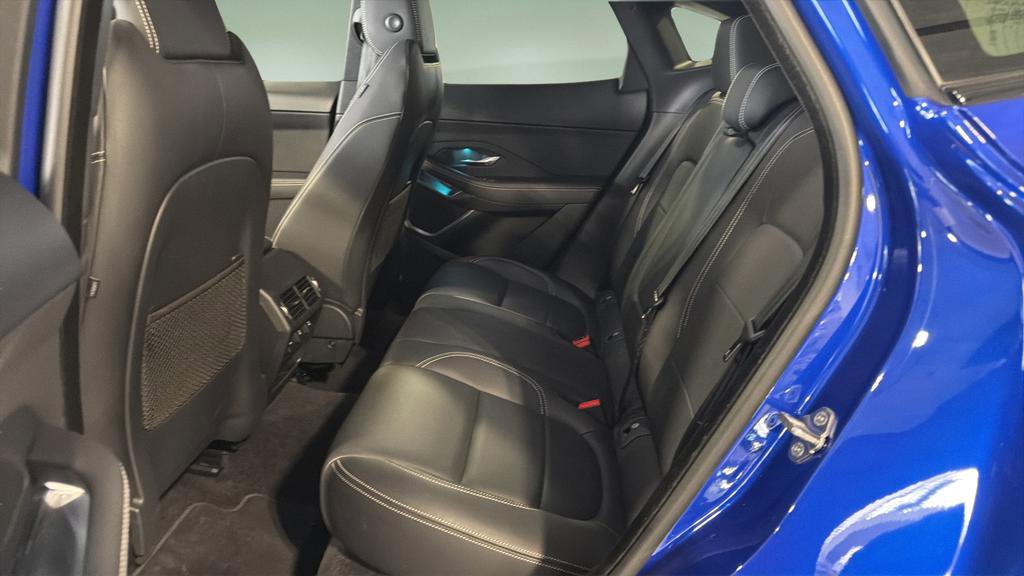 Used 2019 Jaguar E-PACE R-Dynamic HSE image 15