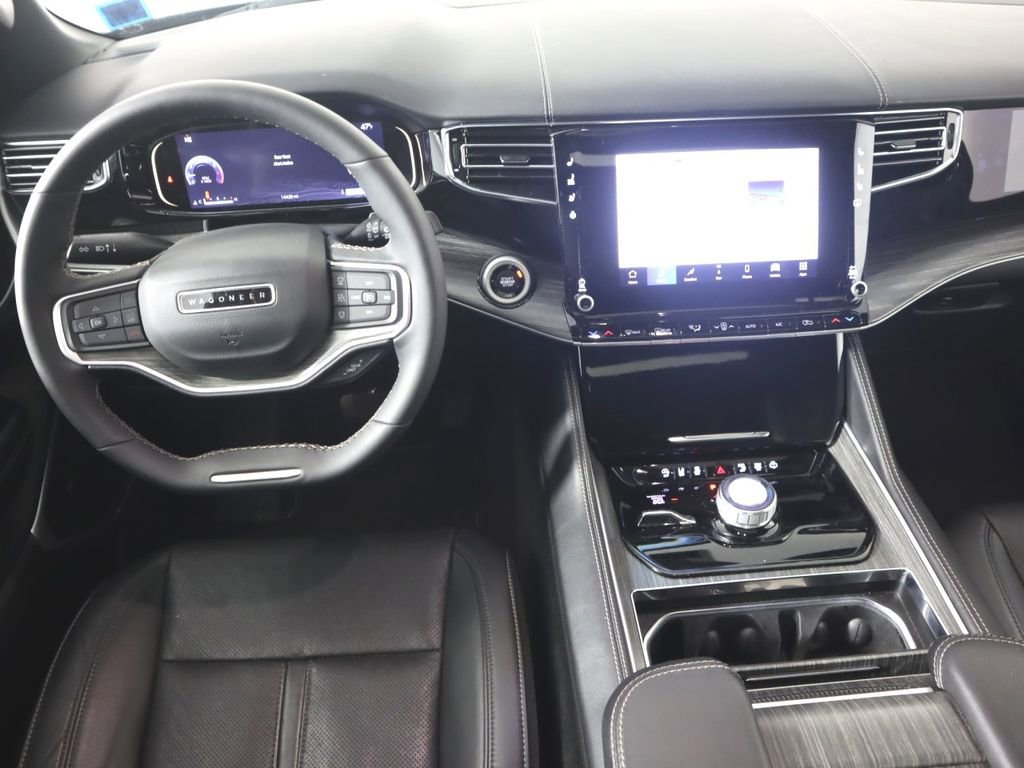 Used 2023 Jeep Wagoneer Series II w/ Premium Group I AWD/4WD image 25