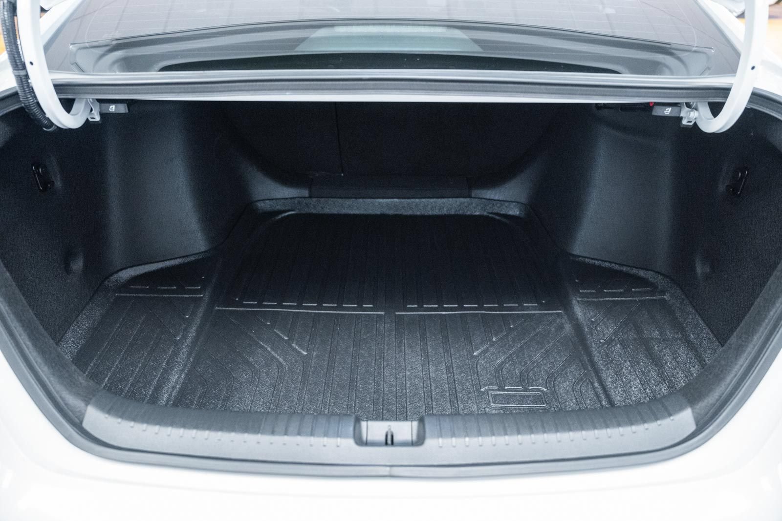 Used 2024 Honda Accord EX image 10