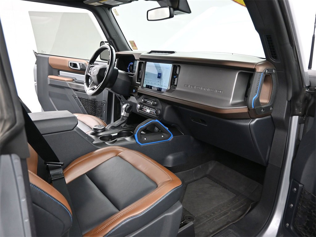 Used 2023 Ford Bronco Outer Banks w/ Sasquatch Package image 18