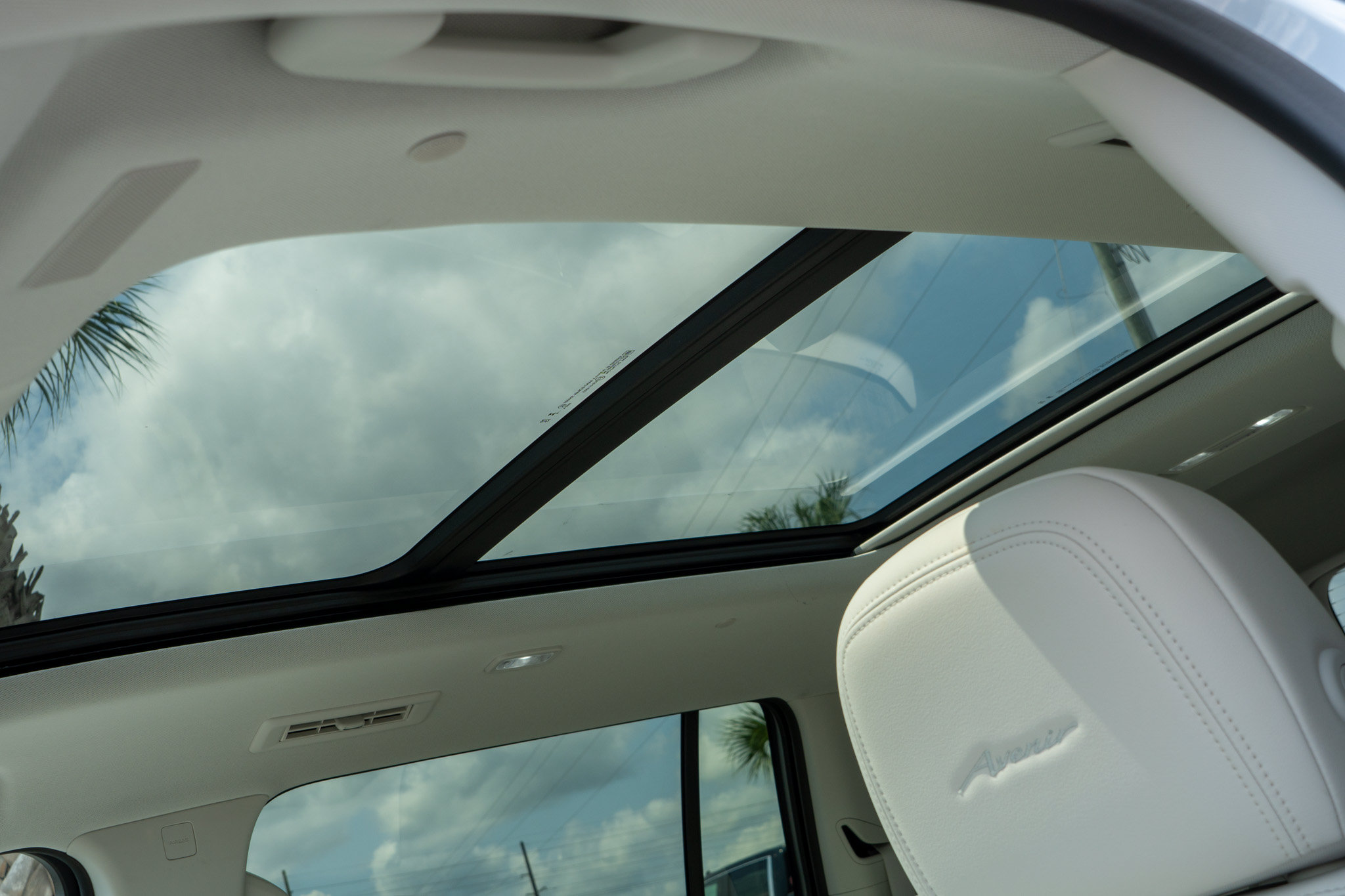 New 2026 Buick Enclave Avenir w/ Super Cruise Package FWD image 28