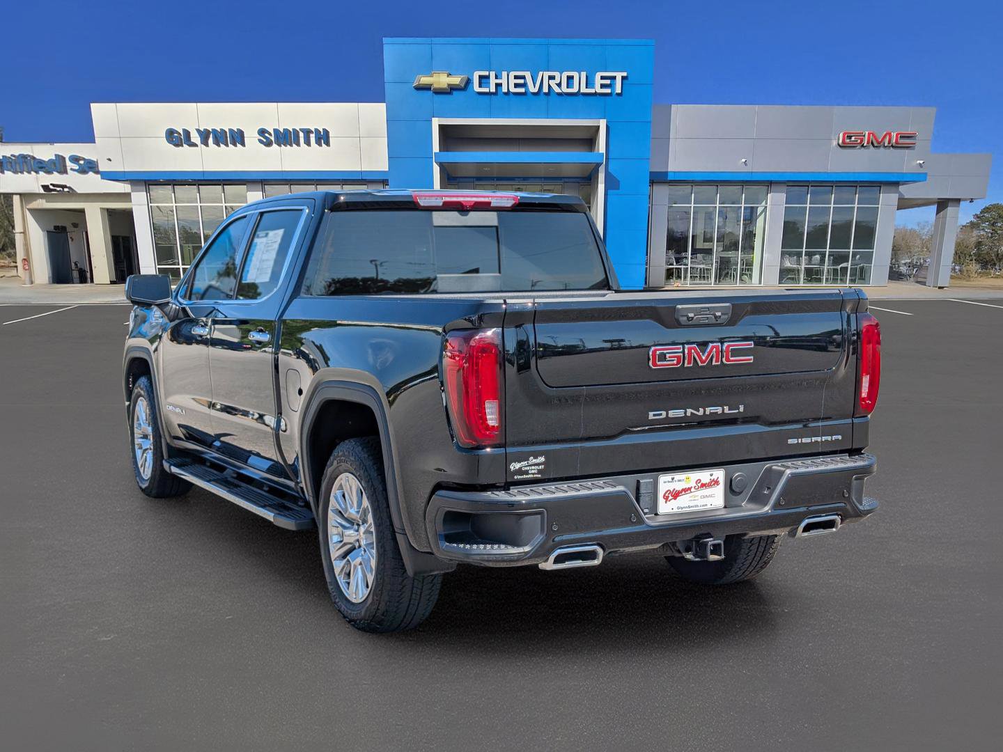 Certified 2025 GMC Sierra 1500 Denali image 12