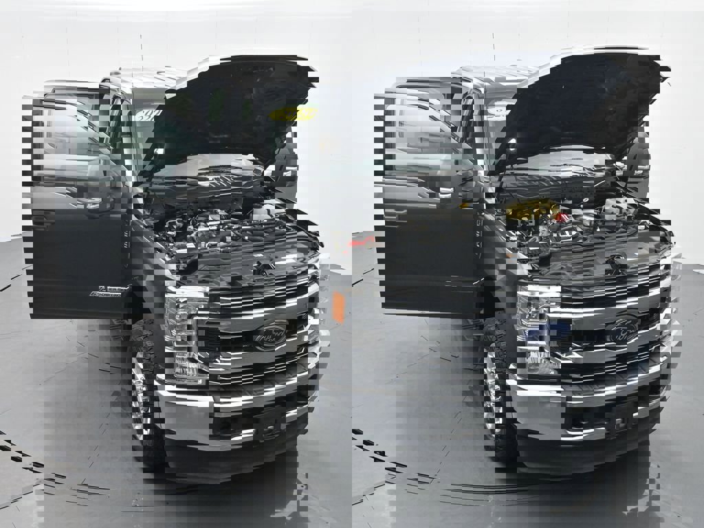 Used 2020 Ford F250 XLT image 40