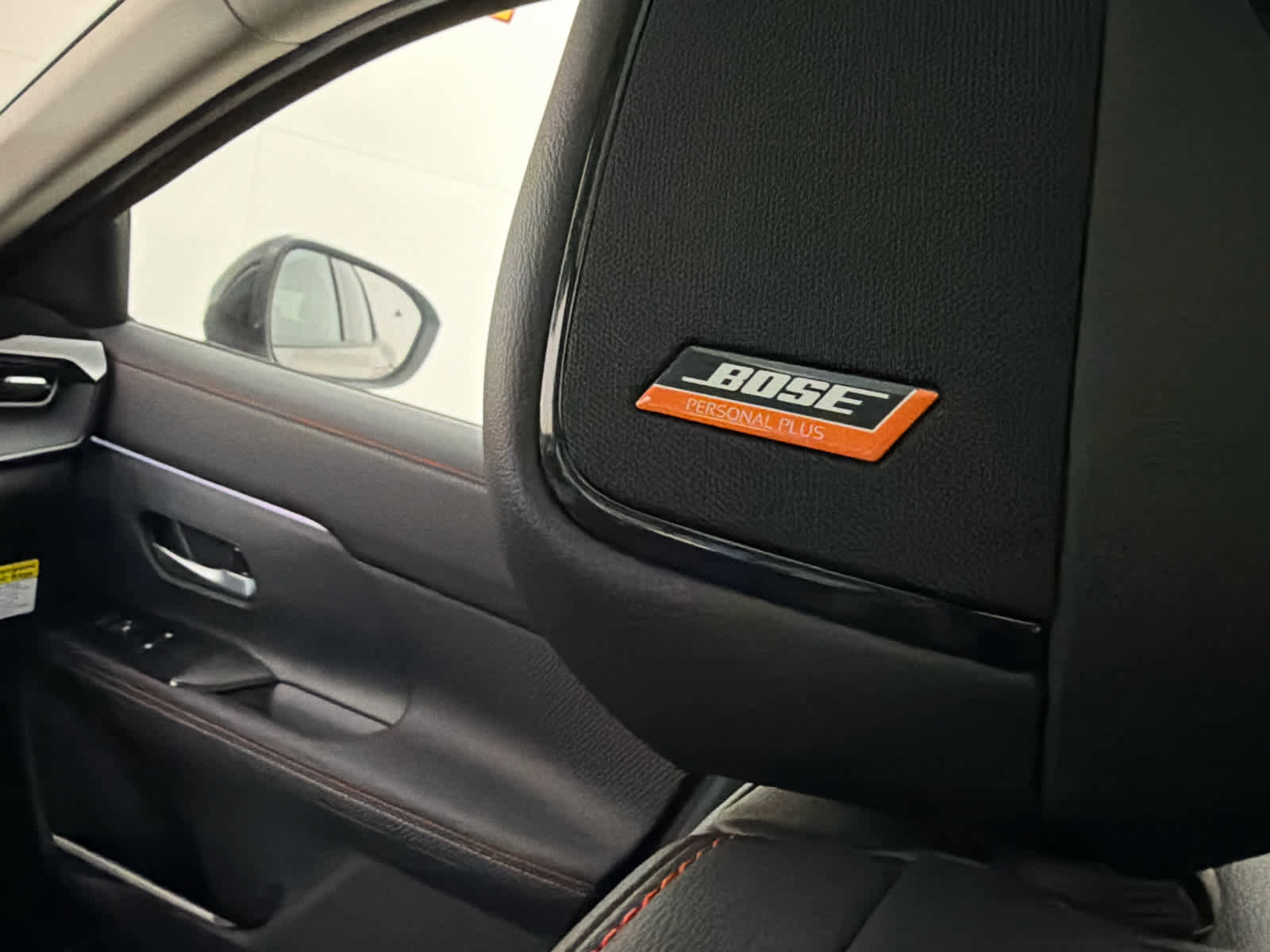 New 2026 Nissan Kicks SR w/ SR Premium Package image 17