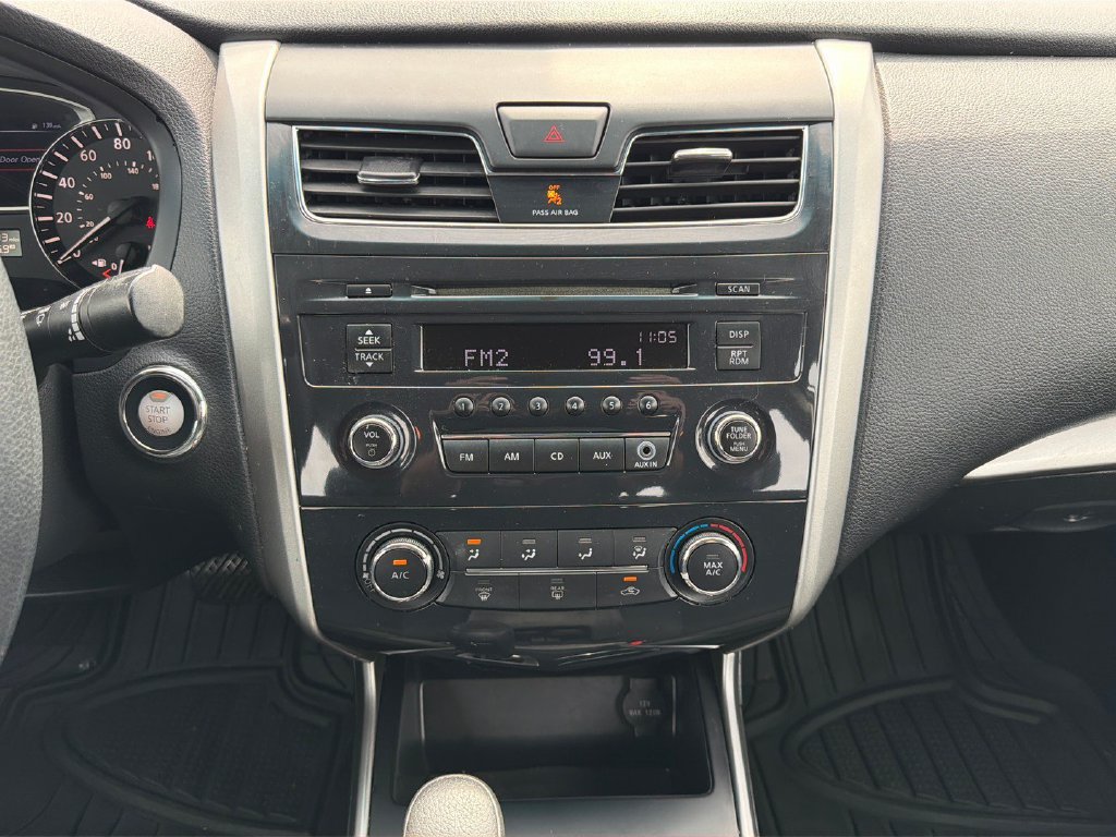 Used 2015 Nissan Altima 2.5 S w/ Power Driver Seat Package FWD image 16
