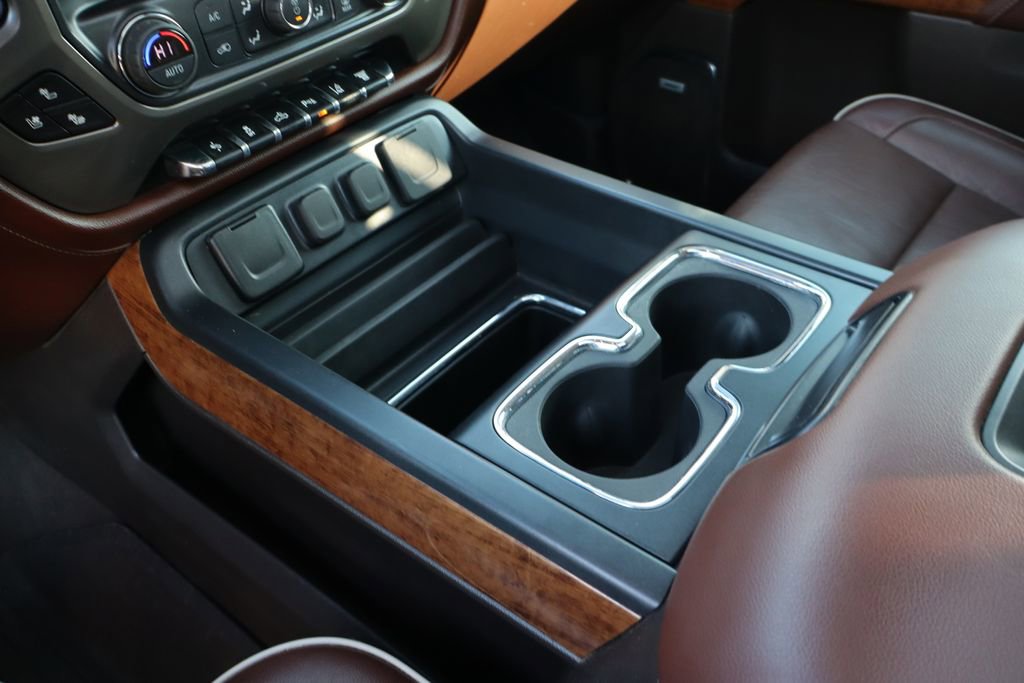 Used 2019 Chevrolet Silverado 3500 High Country w/ Duramax Plus Package image 28