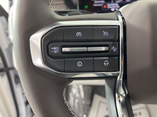 Used 2025 GMC Acadia Denali w/ Super Cruise Package image 23