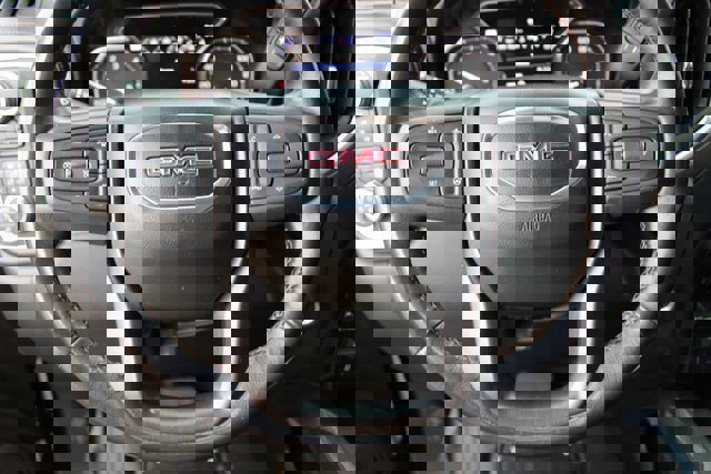 Used 2021 GMC Sierra 1500 AT4 w/ AT4 Premium Package image 12