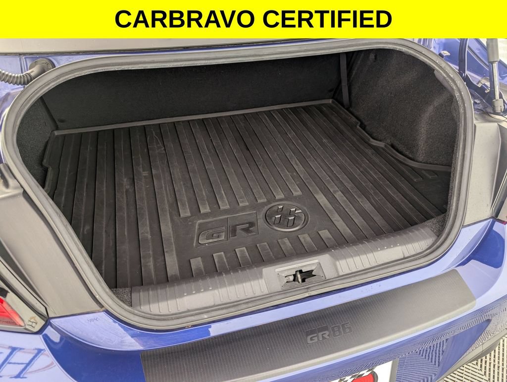 Used 2023 Toyota GR86 w/ ALL Weather Mat Package (TMS) RWD image 24