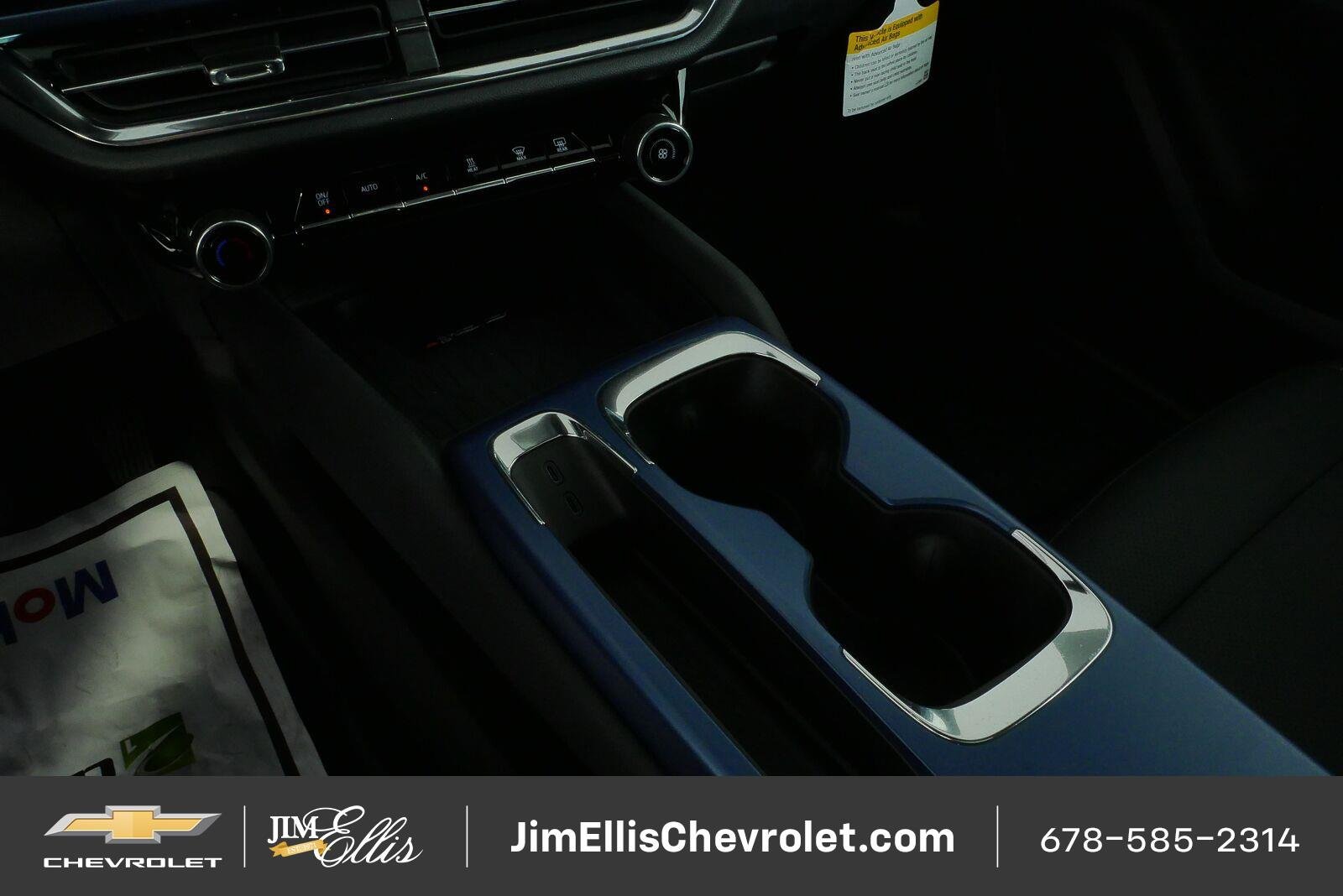 New 2026 Chevrolet Equinox EV LT AWD/4WD image 10