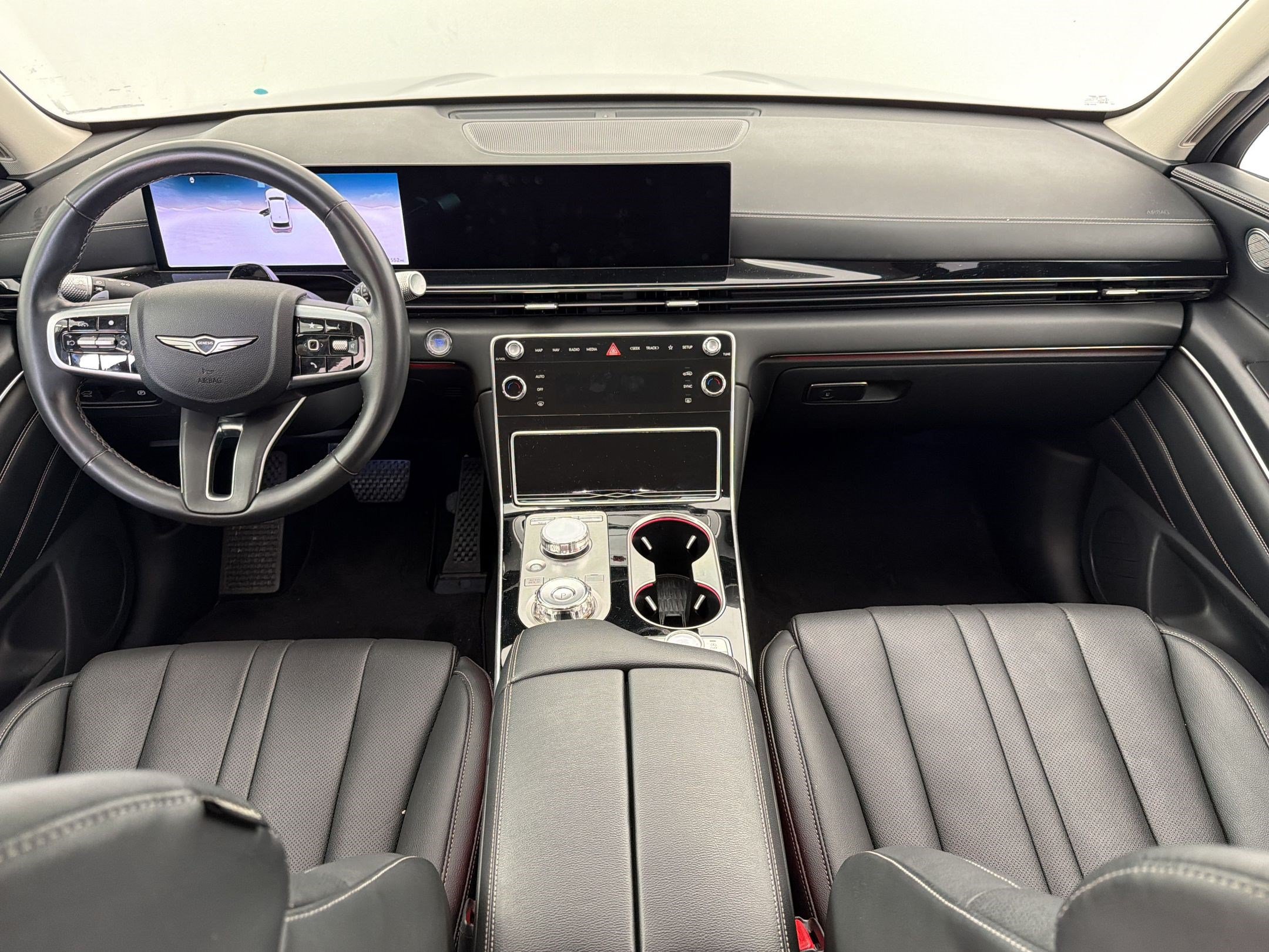 Used 2025 Genesis GV80 2.5T Standard AWD/4WD image 14