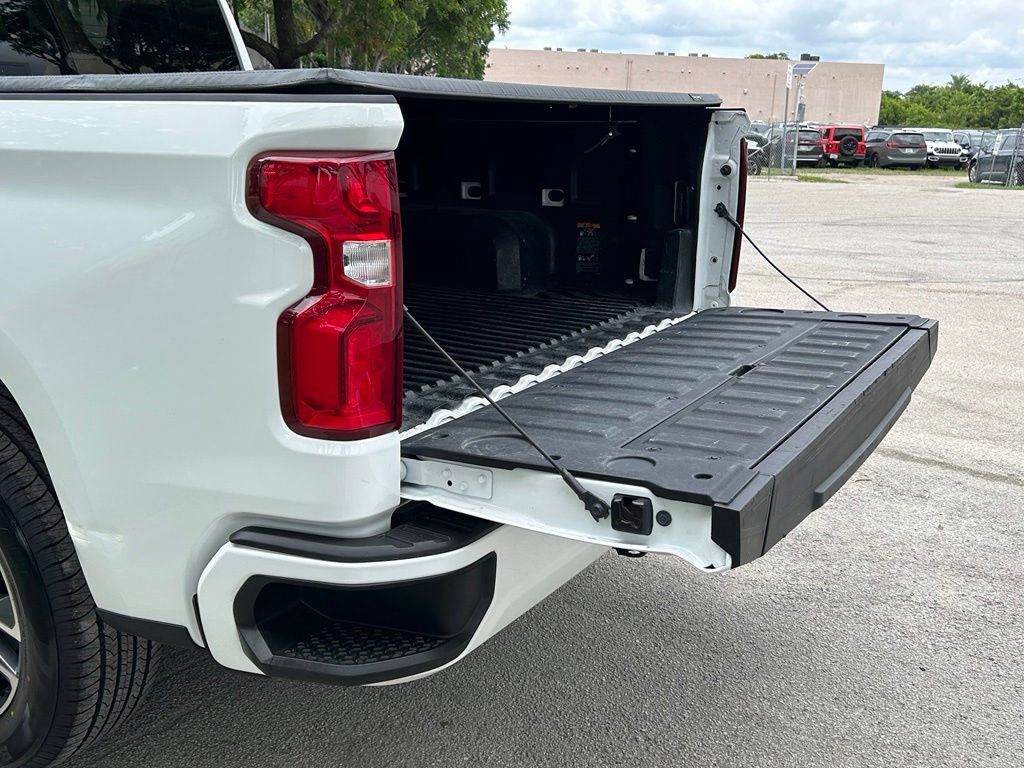 Used 2025 Chevrolet Silverado 1500 RST RWD image 39