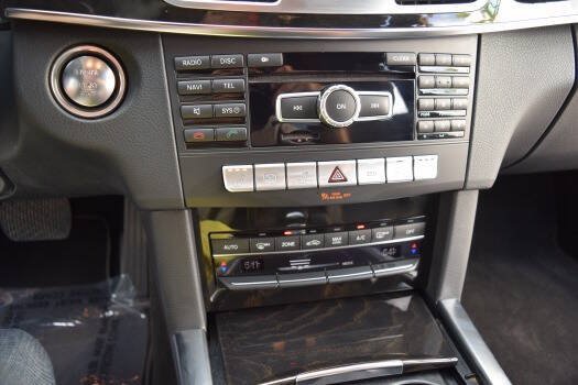 Used 2014 Mercedes-Benz E 250 BlueTEC Sedan image 57