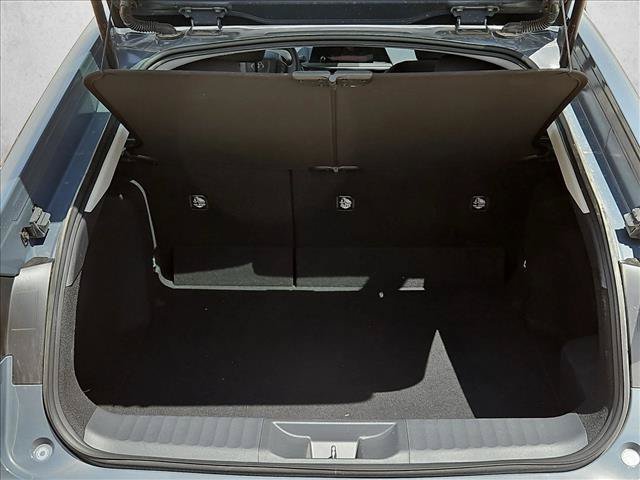 Used 2026 Toyota Prius LE FWD image 6