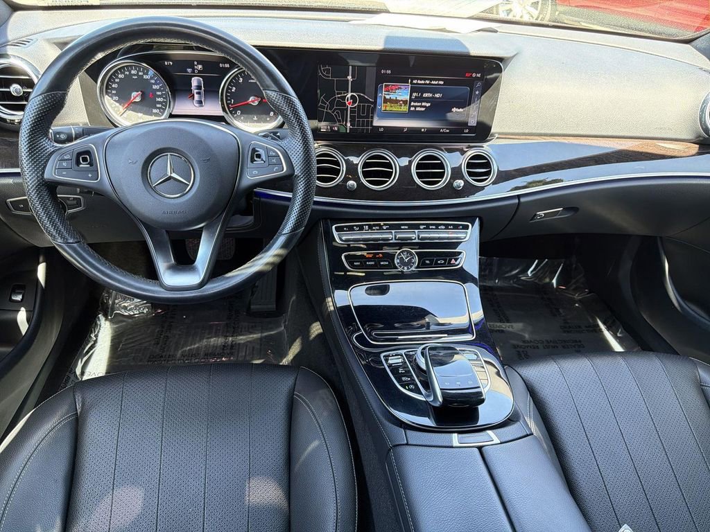 Used 2017 Mercedes-Benz E 300 image 7