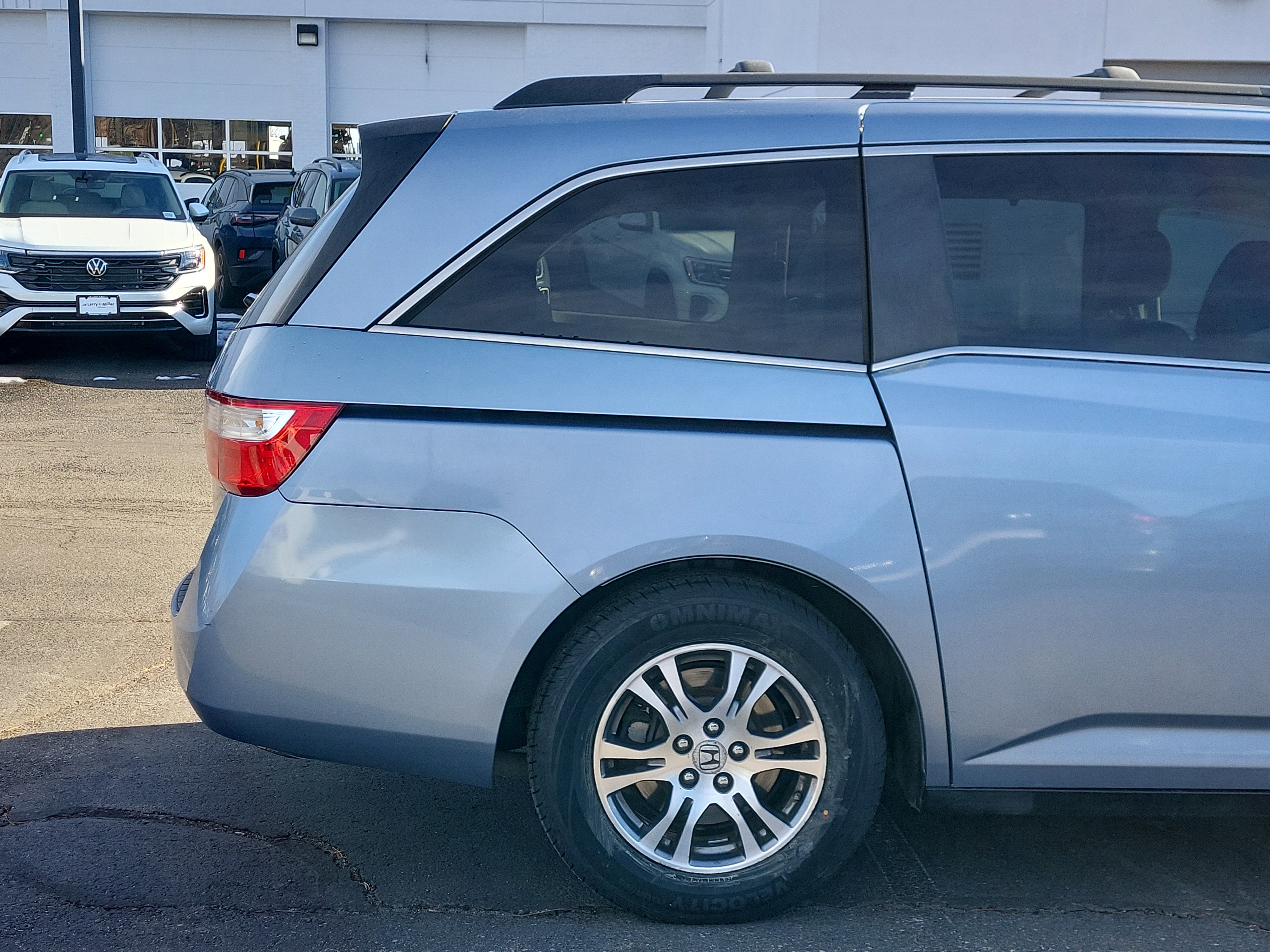 Used 2012 Honda Odyssey EX image 4