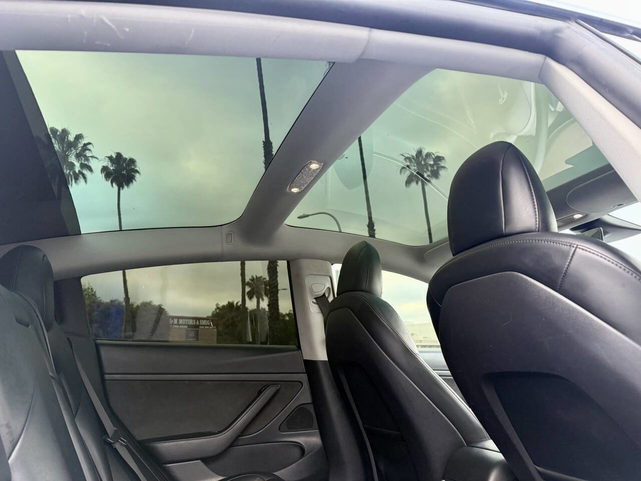 Used 2020 Tesla Model 3 Standard Range Plus image 18