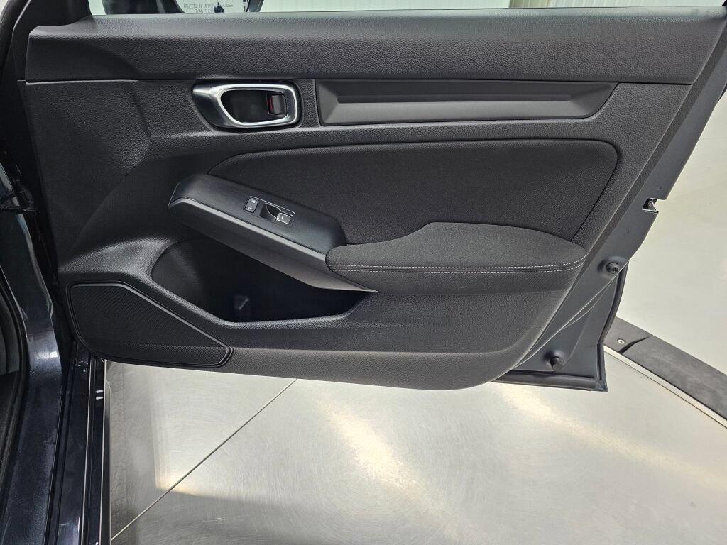 Certified 2025 Honda Civic Sport image 29