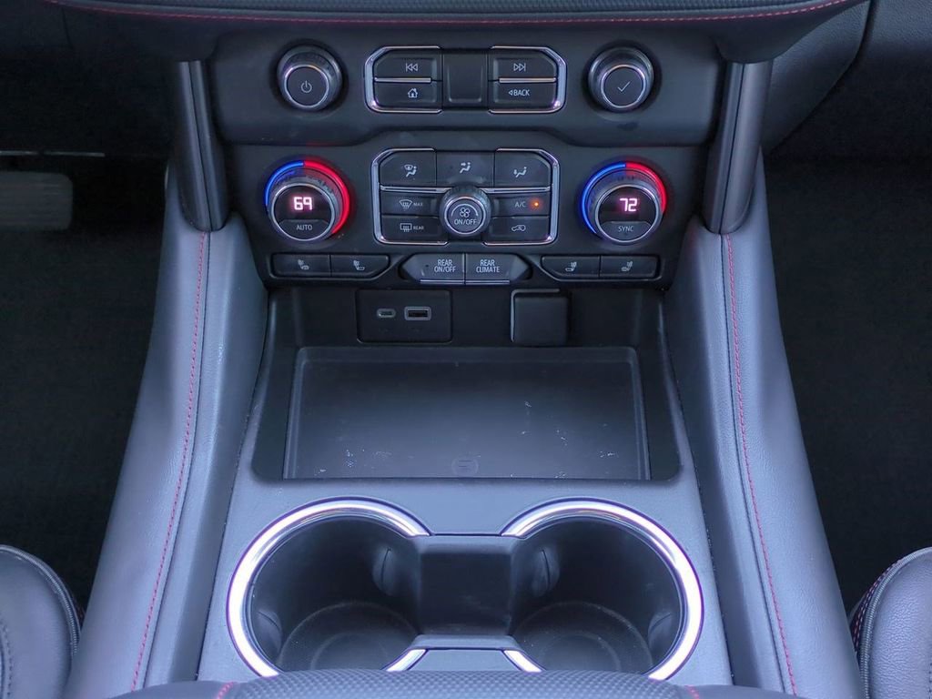 Used 2021 Chevrolet Tahoe RST w/ Luxury Package image 19