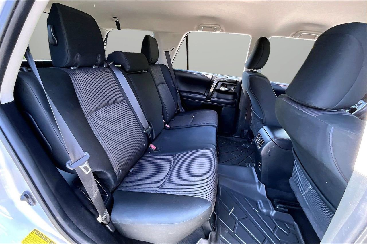 Used 2018 Toyota 4Runner TRD Off-Road image 24