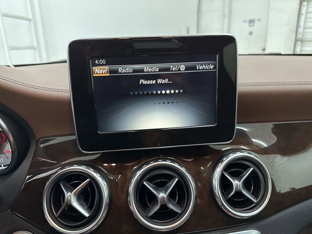 Used 2017 Mercedes-Benz GLA 250 image 14